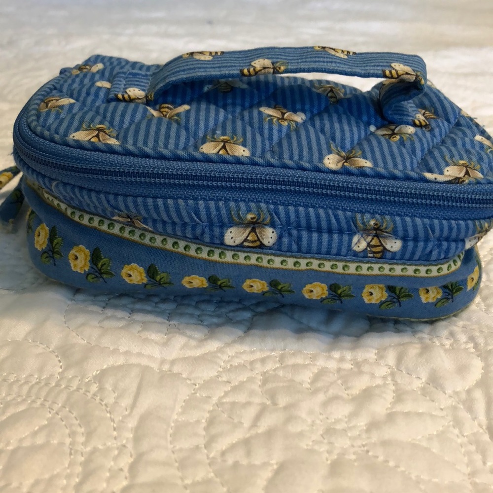 Vera Bradley Bumblebee Print Jewelry Case